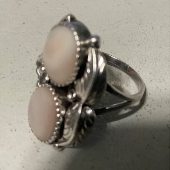 Ring Size 5.5 2 Mother of Pearl 10mm x 8mm Native Possibly Old Pawn Sterling Sil - Picture 6 of 14
